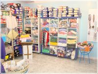 Aritigianato Tipico Procidano con Tina: Cappellini, Orecchini, Scialli, Lavori a Maglia, Lavori ad Uncinetto, Articoli per bambini Isola di Procida