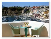 Procida Hotel La Corricella le de Procida Naples Italie village de pcheurs de Marina Corricella Lastminute Htels Procida Procida Low Coast Hotel le de Procida Corricella B & B Procida