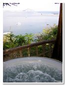 Htel Residence Tirreno Htel le de Procida Via Faro dans le vert et la mer Htels 3 etoiles Procida Naples Italie