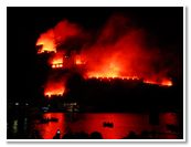 Incendio del Castello Festa a mare agli Scogli di Sant'Anna di Ischia: barca vincitrice Procida