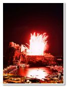 Festa a mare agli Scogli di Sant'Anna di Ischia: barca vincitrice Procida